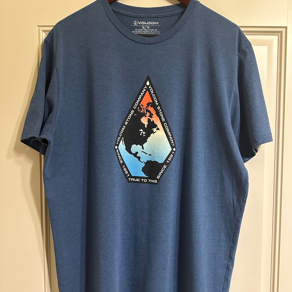 Men’s Volcom t-shirt XL